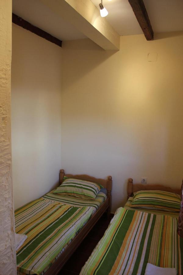 Apartments Bordo Tivat Zimmer foto
